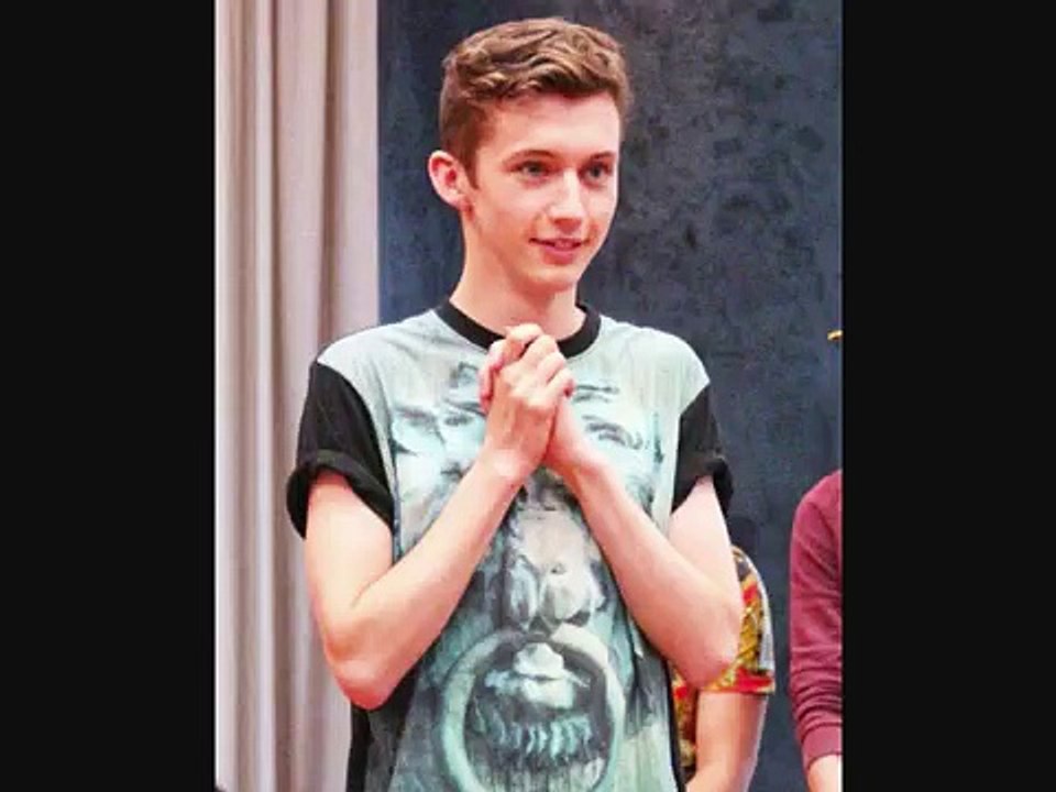 Hallelujah (Troye Sivan Video)