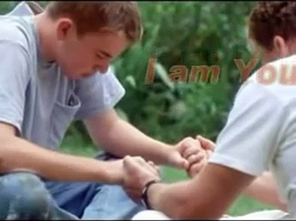 Who am I? (Video with lyrics)