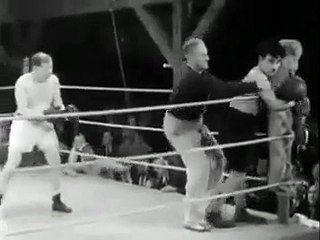 The Charlie Chaplin Epic Boxing Funny Video