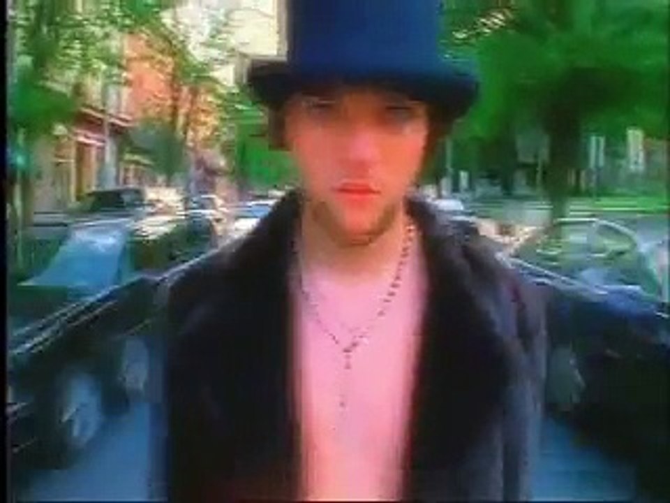 Bam Margera- CKY 4 Skating