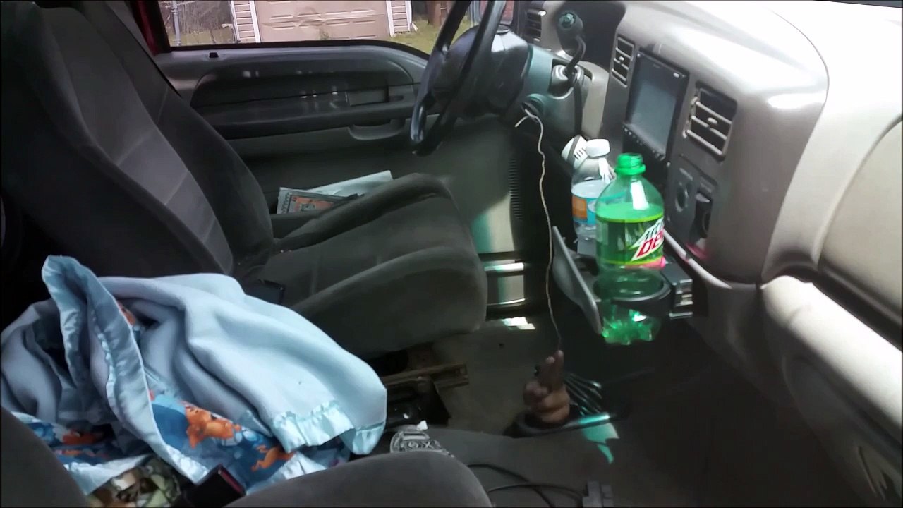 Récupérer les clés d'un camion, oubliées sur le contact