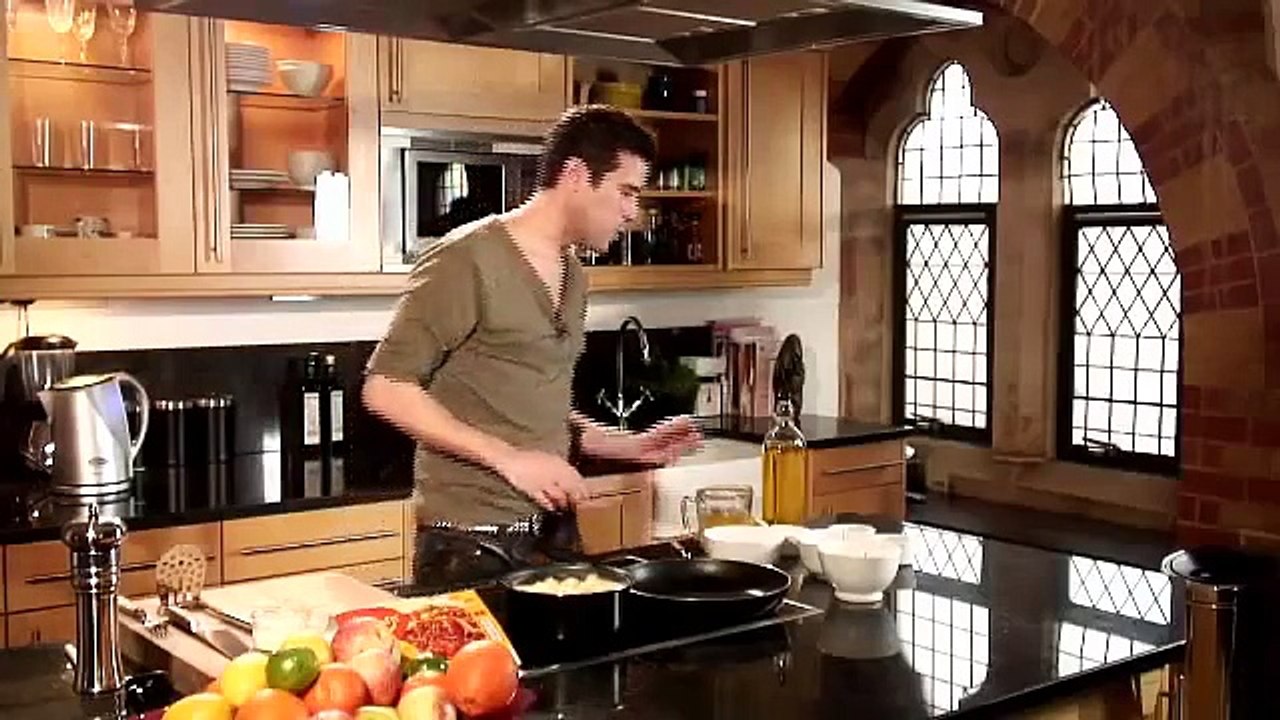 Quorn Cottage Pie Recipe with Vegetarian Mince