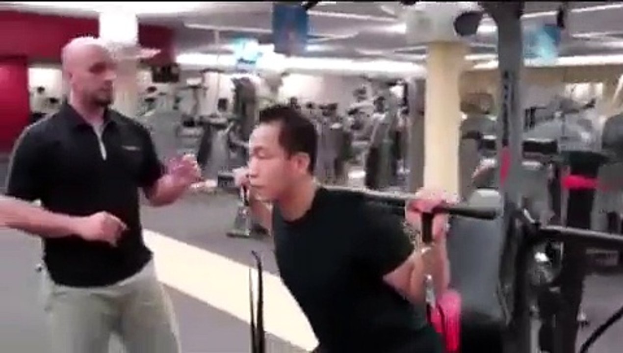 How to do a Proper Squat on a Bowflex Xtreme 2 SE