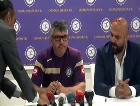 Mustafa Reşit Akçay Osmanlıspor ile 3 yıllık sözleşme imzaladı!