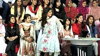 Adeel Fazil - 2 sisters converse in mixture of Urdu-English-Saraiki