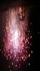 Feu d'artifice carré de soie 2015 vidéo 2