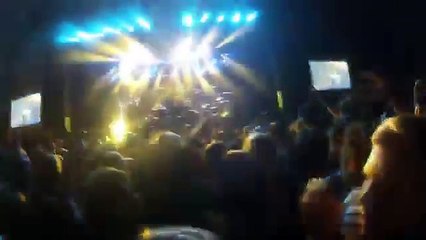 Avicii feat. Nile Rodgers with Adam Lambert - Lay Me Down