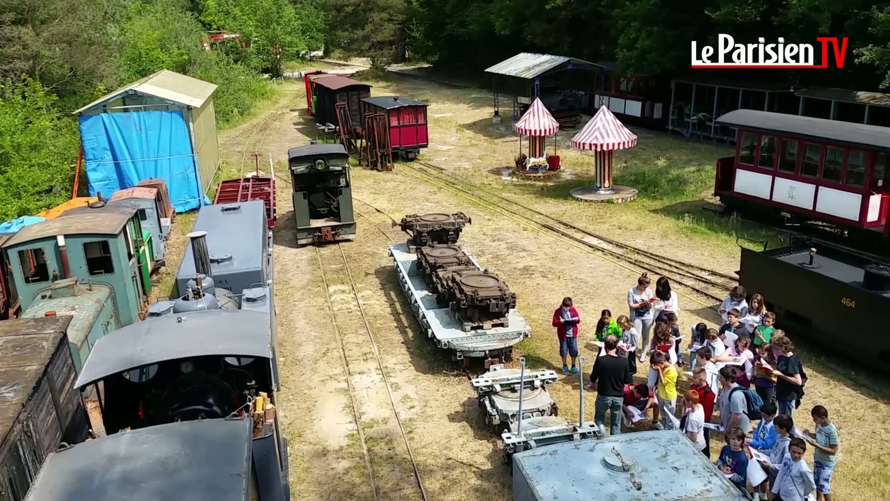 Le Tacot des lacs : voyage dans le temps à bord de trains d'époque