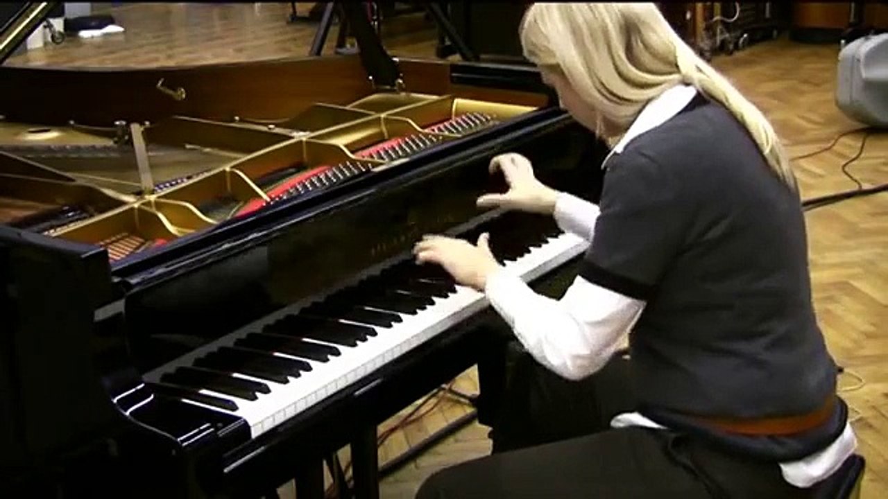 Valentina Lisitsa : a somehow impossible combination of Backhaus and Argerich