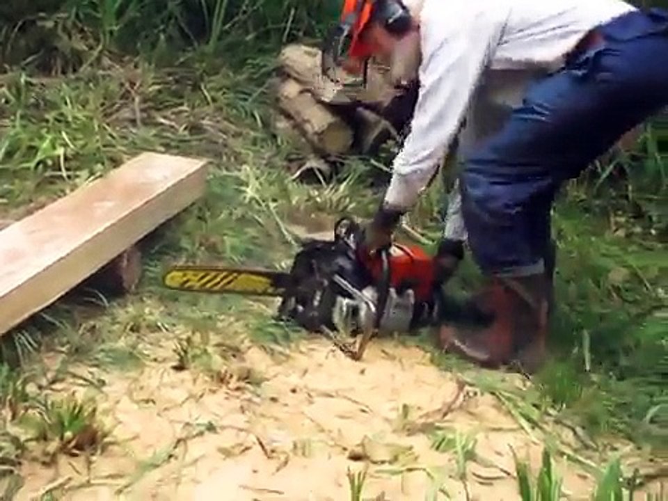 Planking green Oak Heartwood with Logosol Timberjig