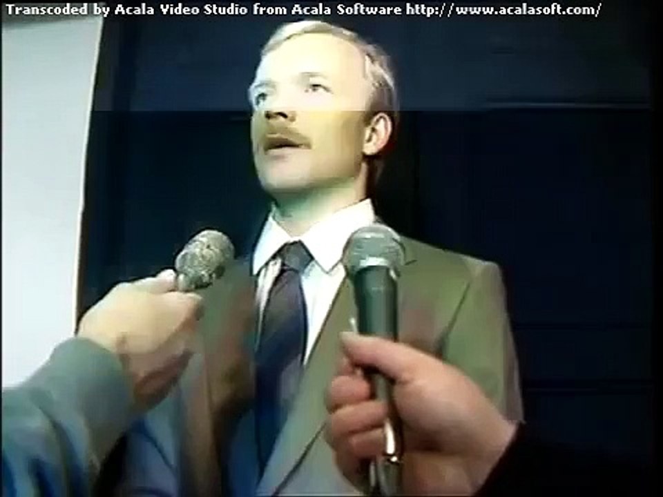 Velipuolikuu - Poliitikko