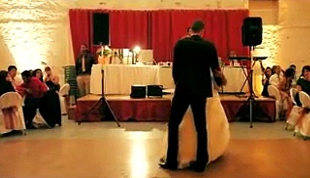 Dança dos noivos no Casamento
