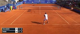 Benoit Paire pète un câble et abandonne un jeu en jouant n'importe comment