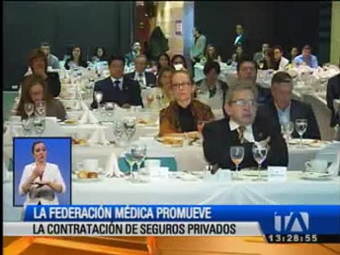 La Federación Médica promueve la contratación de seguros privados