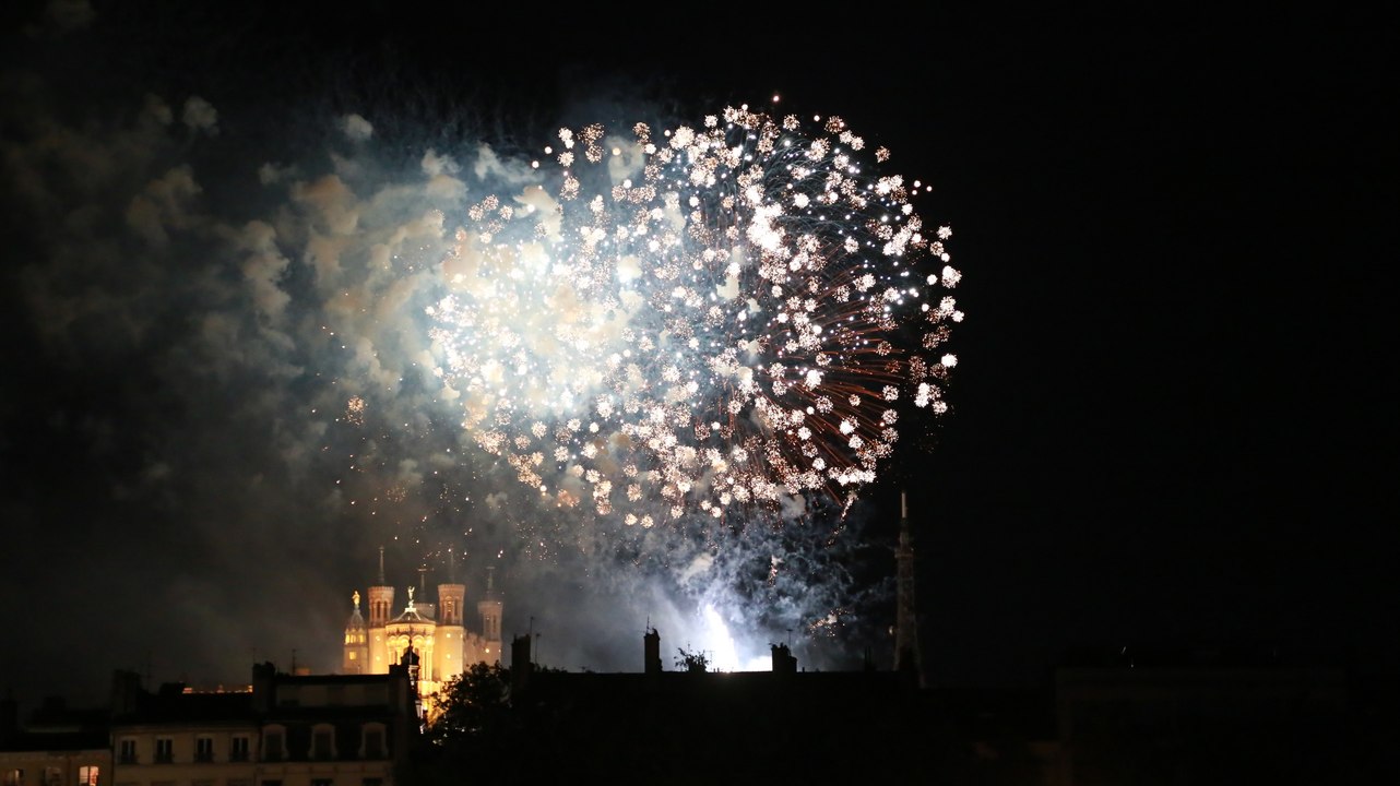 Final du Feu d'artifices de Lyon (14 juillet 2015)