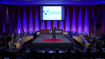 The power of entrepreneurial pivoting: Steve Rogers at TEDxUNPlaza
