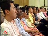 Singapore Prime Minister Lee Hsien Loong demos QIK
