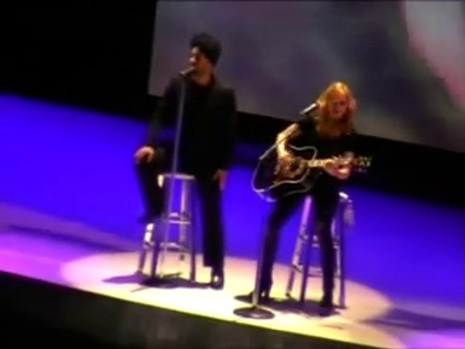 Madonna - "Paradise" - "Confessions Tour" - Paris-Bercy Arena - 2006 -