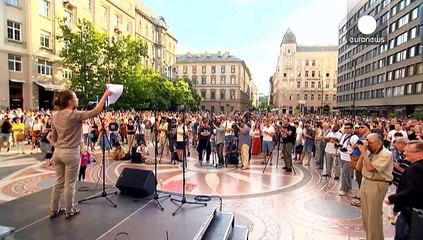 Ungarn angesichts Grenzzaun uneins