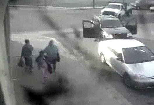 Police Brutality Cops Beat Man in Broad Daylight