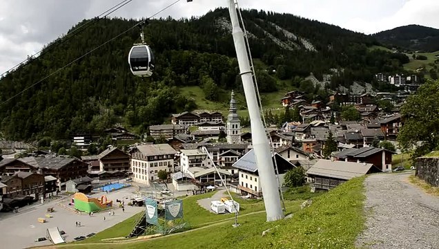 _DSC5551 La Clusaz en Hte-Savoie à 980m d'altitude CLIP