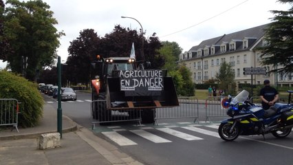 Les agriculteurs accueillent la sous-préfète