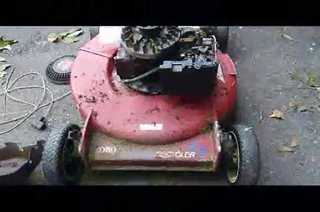 How to replace pull cord on Toro Recycler Lawn Mower (model 1991/1992