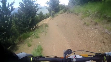 La Toura vers la Station par le Bike Patroller aux 2 Alpes 2015