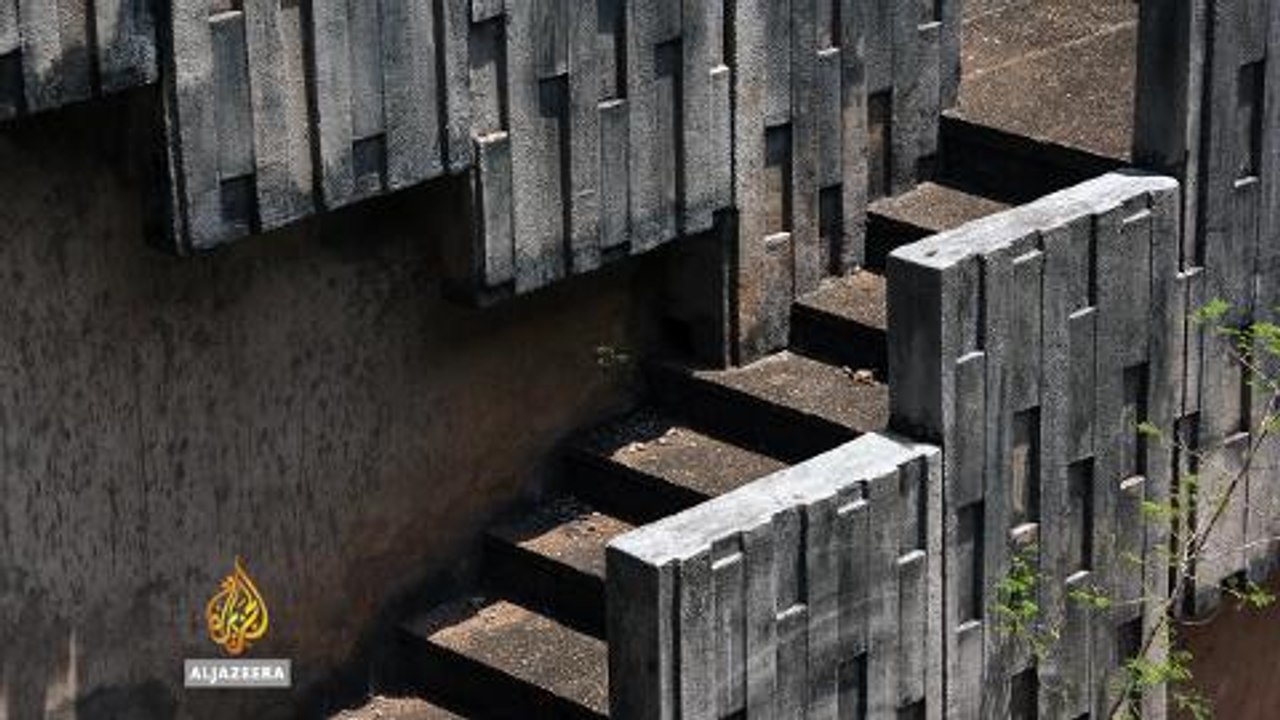 Deep in Congo's bush, a university resurrected
