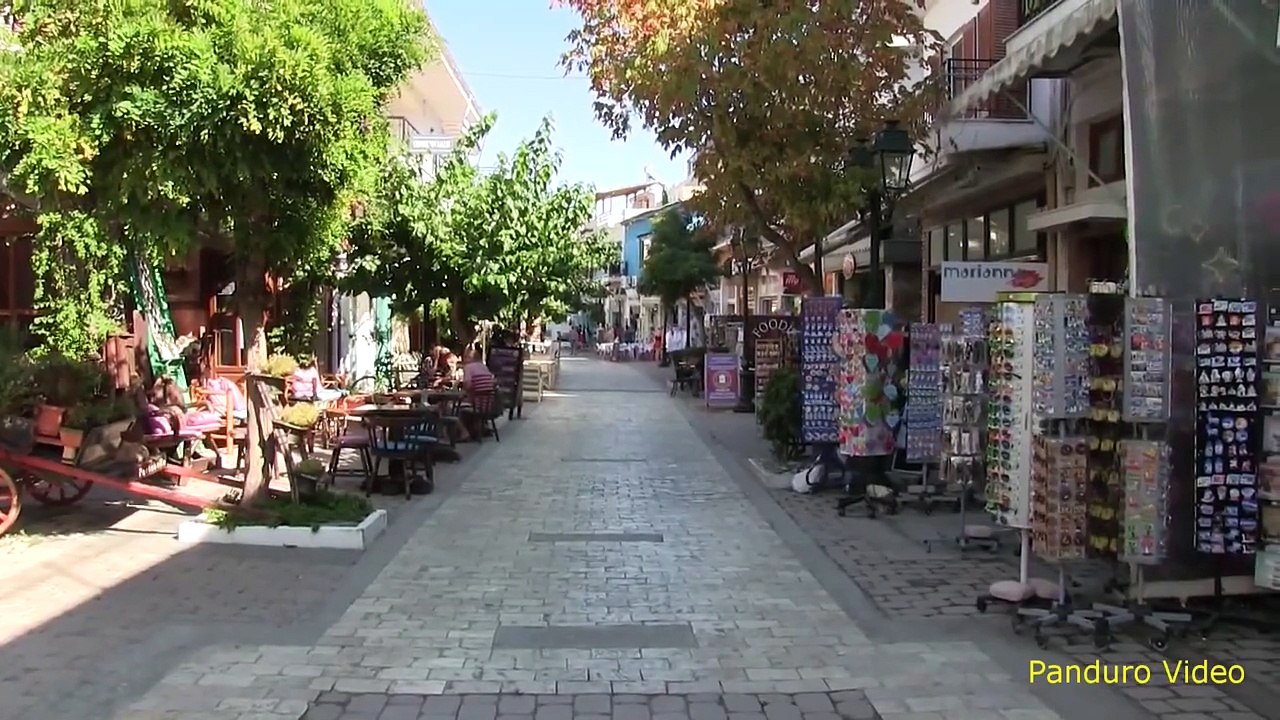 Skiathos town center