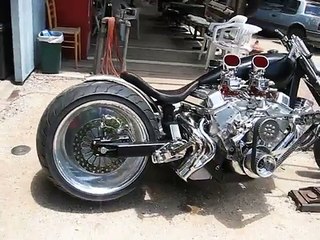 v8 motorcycle   sidewinder