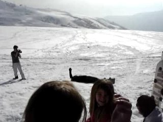 chute snowboard 180°