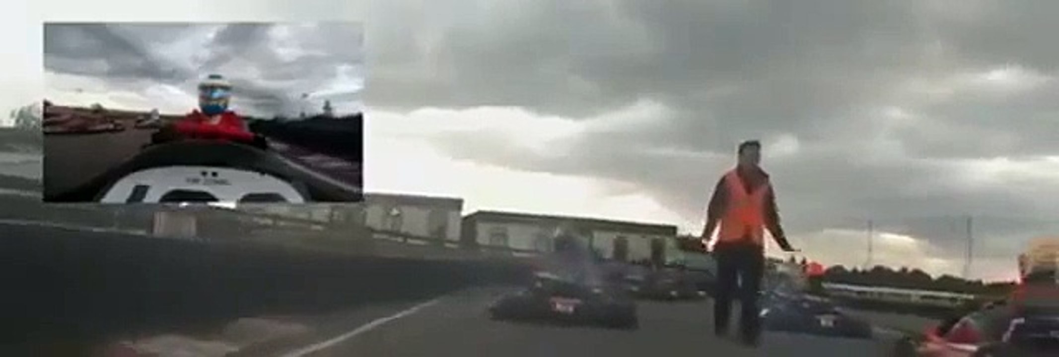 Fernando Alonso termine premier lors d'une course de karting
