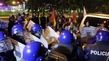 Violenta represión a activistas LGBT y periodistas frente a la OEA en Paraguay