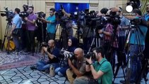 Nucleare iraniano: ministro degli esteri Zarif torna a Teheran. Popolazione festeggia l'accordo