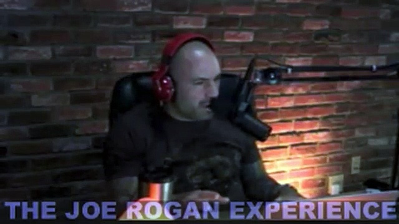 Joe Rogan on Overthrowing the U.S Government, With Dan Carlin (JRE #328)