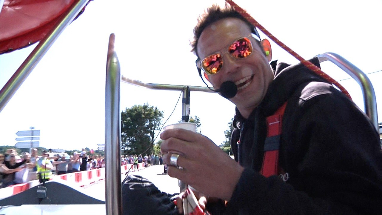 Greg, comédien sur la Caravane publicitaire : « C’est dans les yeux des gens que tout se passe »