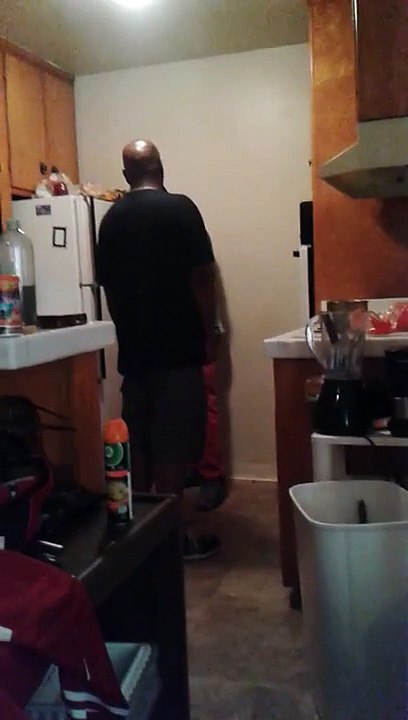 WORLD STAR HIP HOP FIGHTS ITS REAL OVER 10DOLLARS