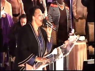 Dr. Jackie McCullough Prophetic Praise Break