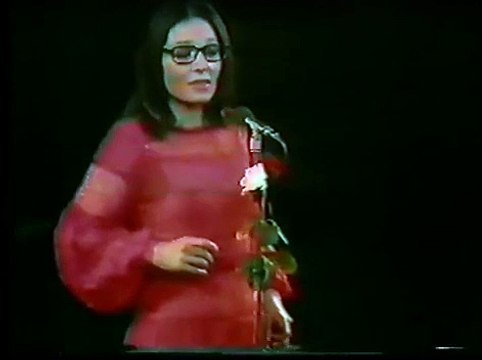 Nana Mouskouri - Plaisir D'Amour