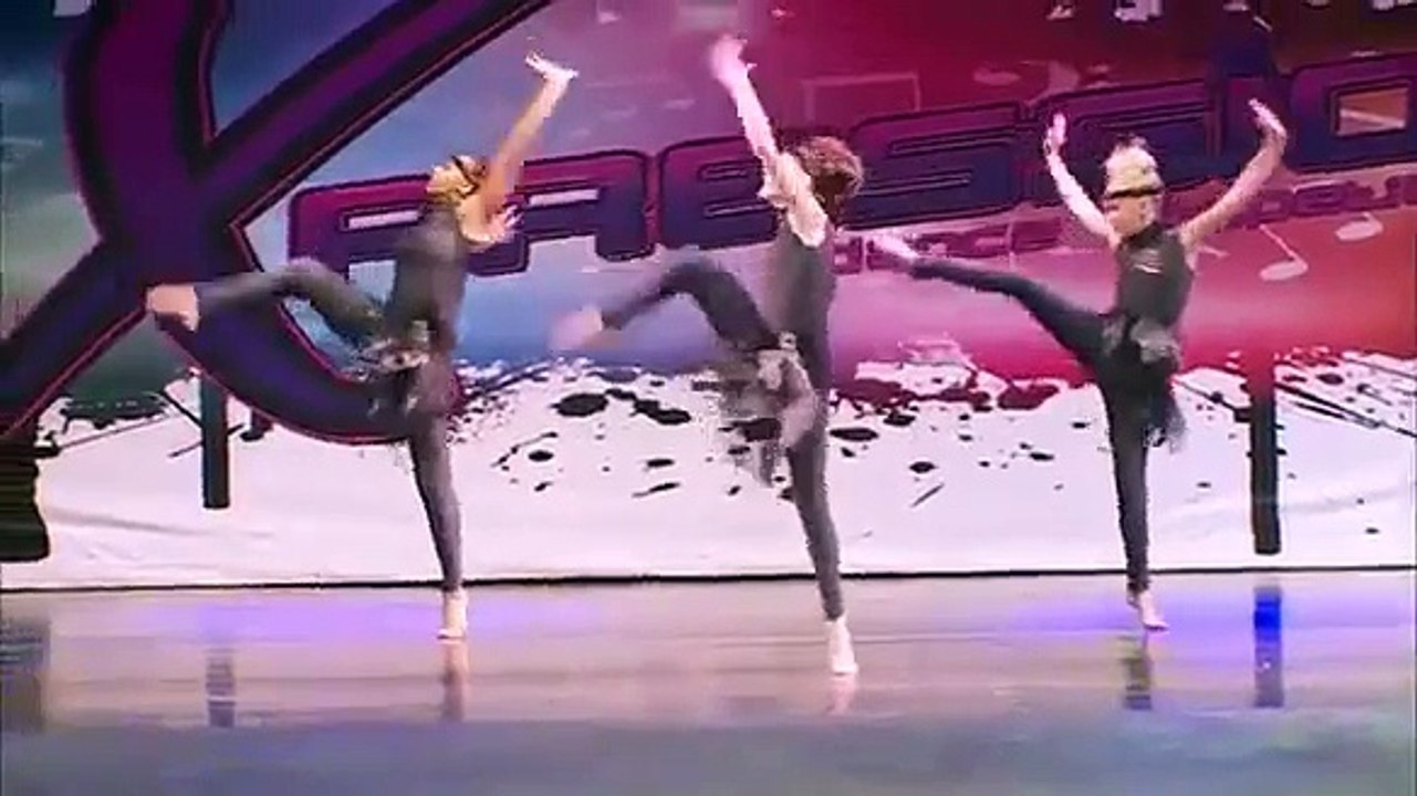DanceMoms-aldc group dance "the panic room"