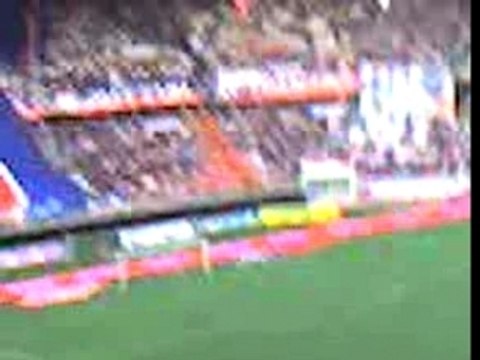 PSG - LE MANS ENTRE DES JOUEURS