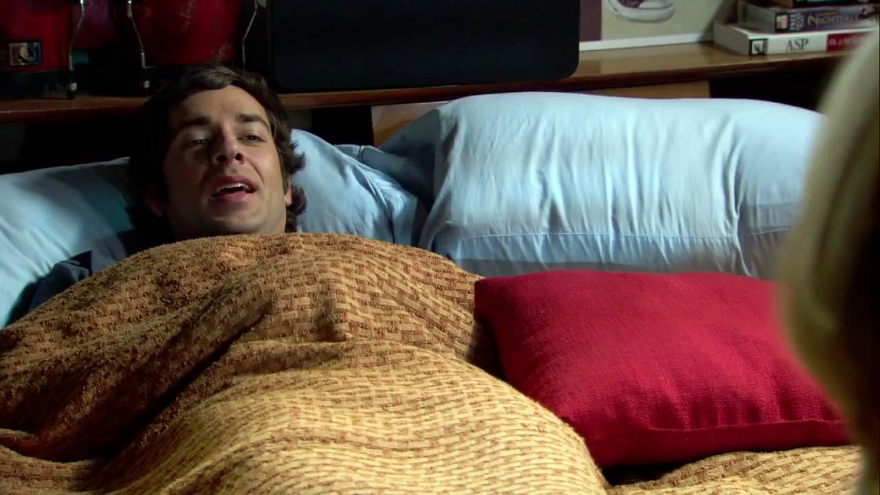 Sarah seduces Chuck in 2x12 [HD]