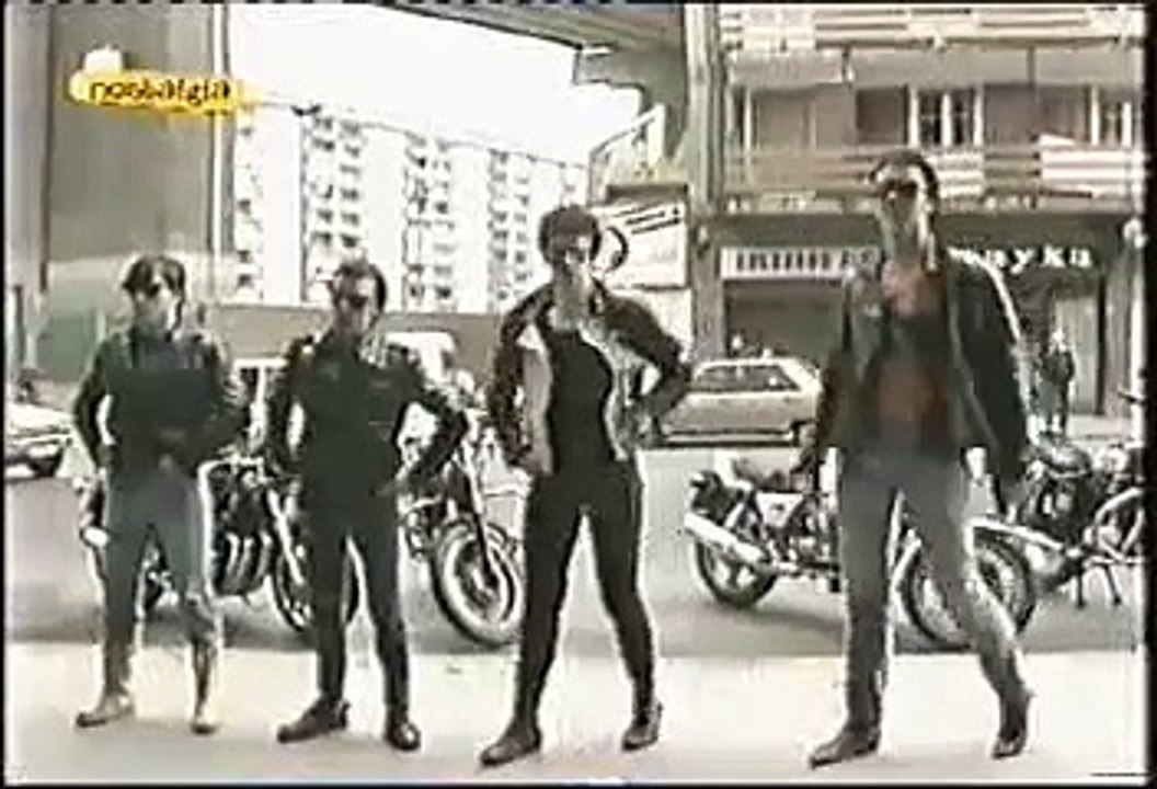 Me gusta ser una zorra-las vulpess