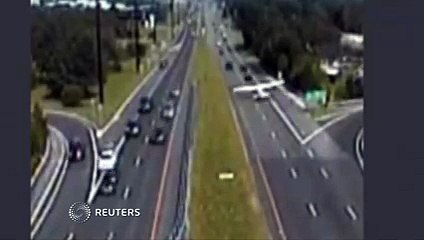 WOW plane landing on the Road