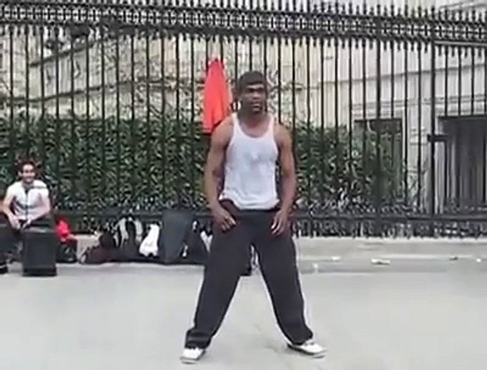 Amazing street Popping n Locking dance !
