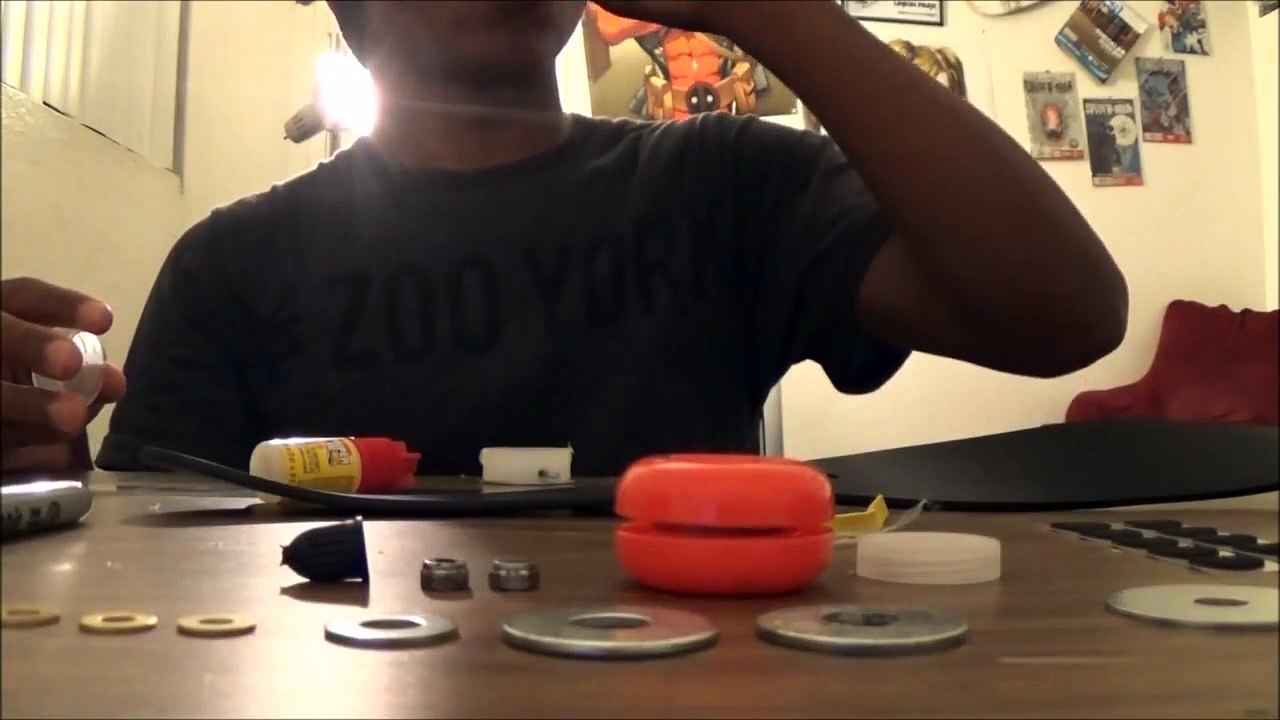 How To Make an Amazing Spiderman Web Shooter!