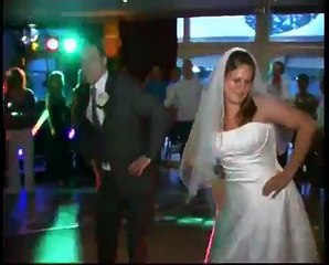 Openingsdans bruiloft, erg grappig! Ronny en Joyce Cromsigt  funny wedding dance