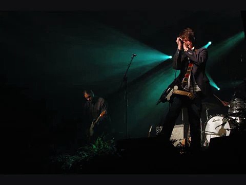 Olavi Uusivirta - Me ei kuolla koskaan.