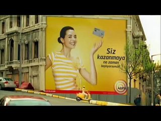 özgü namal axess reklamı